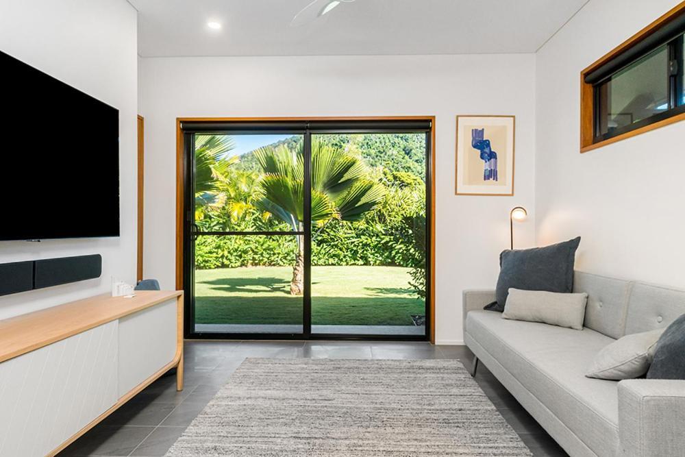 Yangaro Villa Airlie Beach Exterior photo